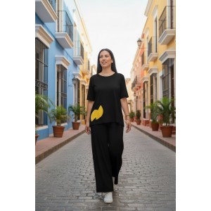 Mπλούζα  με κοντό μανίκι, χαμόγελο λαιμόκοψη, ύφασμα μπλούζας βαμβάκι 100%, μήκος από ώμο 65εκ., άνοιγμα στην πλάτη, με σχέδιο τον ανανά, άνοιγμα στην πλάτη 