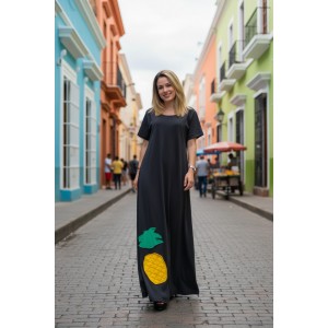 Φόρεμα μακρύ, μήκος από τον ώμο 135εκ., με ουρά στο ίδιο χρώμα του φορέματος, άνετο και δροσερό βαμβάκι 100%, Κοντό μανίκι με σχέδιο ανανά 