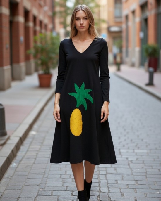 Φόρεμα midi, σε άλφα γραμμή, V λαιμόκοψη, με μακρύ μανίκι, μήκος 110εκ από ώμο, Βαμβάκι 95% με ελασταν 5%, με σχέδιο τον ανανά 