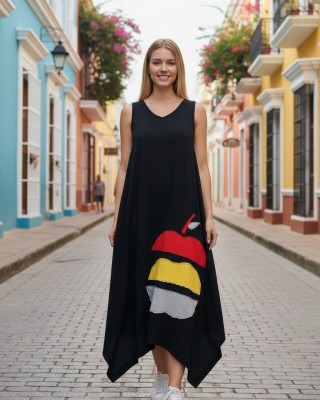 Αμάνικο Μακρύ Φόρεμα, V  λαιμόκοψη μπροστά και πίσω, μικρά πλαϊνά ανοίγματα στο τελείωμα, μήκος 134εκ., Βαμβάκι100% με σχέδιο το πολύχρωμο σχεδιαστικό μήλο