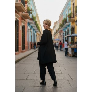  Mπλουζοφόρεμα Ασύμμετρο, με μακρύ μανίκι, με στρόγγυλη λαιμόκοψη  Βαμβάκι 95%  elastan 5%, μήκος 80εκ μπροστινό μέρος και πίσω μέρος 90εκ., με σχέδιο Με λουλούδι Ριγέ