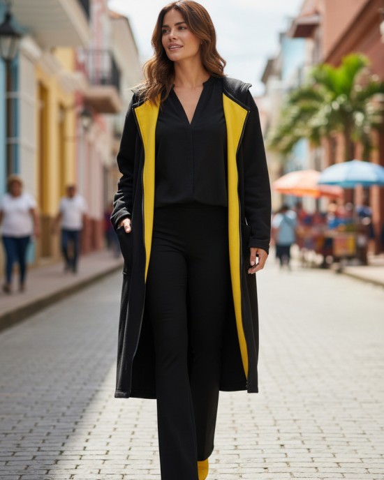 Πανωφόρι Μακρύ, Φούτερ με χνούδι, κλείνει μπροστά με φερμουάρ, Μήκος 120εκ., άνετο, ζεστό, με  τσέπες, με κουκούλα, Το πανωφόρι έχει επένδυση εσωτερικά στα πλαϊνά σε χρώμα κροκί σε ύφασμα βαμβάκι 100%, με σχέδιο τα πολύχρωμα Μπαλόνια 