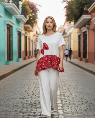 Μπλούζα Λεύκη, Φλοράλ Κόκκινες λεπτομέρειες, με τον Υπέροχο φλοράλ Φιόγκο, Αέρινη Δροσερή Βαμβακερή 100%