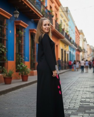 Φόρεμα  μαύρο Μακρύ, με μακρύ μανίκι, βαμβάκι95% ελαστάν5% , μήκος 135εκ., με σχέδιο σύννεφο με βροχή 