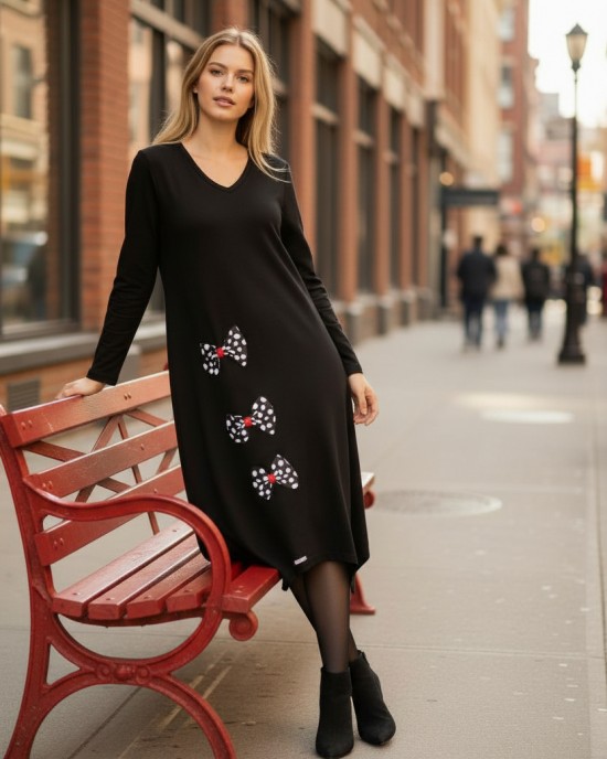 Μίντι φόρεμα, μακρύ μανίκι, V  λαιμόκοψη, μικρά πλαϊνά ανοίγματα στο τελείωμα, μήκος 115εκ. από ώμο , Βαμβάκι95% ελαστάν 5%, με σχέδιο Πουά Φιόγκοι 