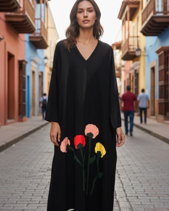 Φόρεμα μακρύ,  βαμβακερό 95% Ελαστάν 5%  με Μακρύ Μανίκι, μήκος 137εκ."Πολύχρωμα Λουλούδια του Χειμ΄ώνα 