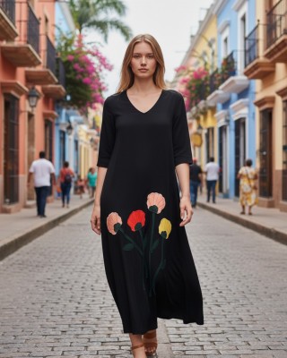 Φόρεμα μακρύ μαύρο ή μπλε σκούρο, με V λαιμόκοψη, κοντό μανίκι, μήκος από τον ώμο 135εκ., άνετο και δροσερό βαμβάκι 100%,  με σχέδιο πολύχρωμα λουλούδια