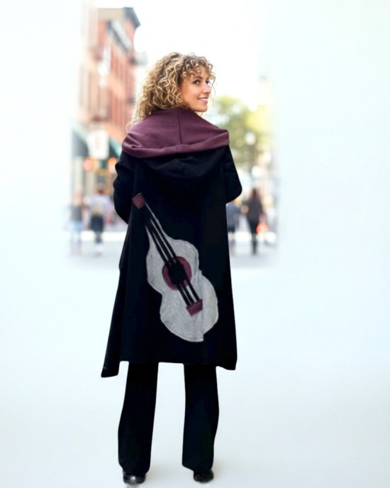 Πανωφόρι Midi, μαύρο ασύμμετρο, σε στυλ κάπας με μανίκι, Χειροποίητο με αγάπη, με Κουκούλα, Άνετο ζεστό, Φούτερ με χνούδι, με πλαϊνές τσέπες, ΧΩΡΙΣ φερμουάρ, Melodically 