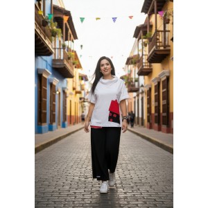 Mπλούζα  με κοντό ρεγκλάν  μανίκι, ντραπέ λαιμό, ύφασμα μπλούζας βαμβάκι 100%, μήκος από ώμο 65εκ., με σχέδιο  Σπίτι μου