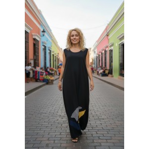 Φόρεμα μακρύ, σε χρώμα μαύρο , μήκος από τον ώμο 135εκ., άνετο και δροσερό βαμβάκι 100%, αμάνικο, με σχέδιο το σχεδιαστικό καράβι