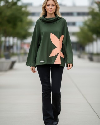 Μπλούζα κυπαρισσί, με μακρύ άνετο ρεγκλάν Μανίκι με ντραπέ λαιμό, μήκος 65εκ, ύφασμα Interlock, Ροζ λουλούδι 