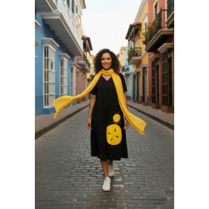 Φόρεμα midi άλφα γραμμή, χρώμα μαύρο , V λαιμόκοψη, με κοντό μανίκι, μήκος 115εκ από ώμο, Βαμβάκι 100%, Σχέδιο Μικρός Πρίγκιπας (η εσάρπα δεν συμπεριλαμβάνεται)