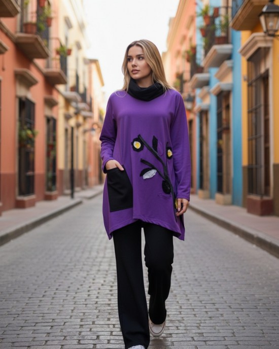 Μπλουζοφόρεμα μωβ, τσέπη, με λαιμό σε χρώμα μαύρο, βαμβάκι 95% ελασταν 5%,  μικρά πλαϊνά ανοίγματα στο τελείωμα, μήκος 70εκ. σχέδιο Δεντράκι 