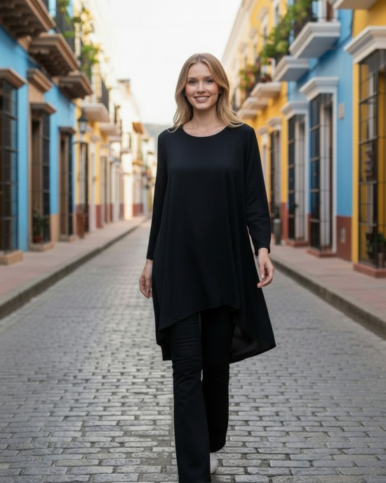 Mπλουζοφόρεμα μαύρο με μακρύ μανίκι,  μήκος 80εκ μπροστινό μέρος και πίσω μέρος 90εκ., Βαμβάκι95% ελαστάν 5% , με σχέδιο μία καρδιά κόκκινη στο πίσω μέρος 