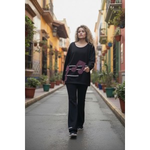 Μπλούζα Μαύρη με μακρύ μανίκι, με λαιμόκοψη χαμόγελο, ύφασμα μπλούζας βαμβάκι 95% ελαστάν 5%,  με σχέδιο νότες 