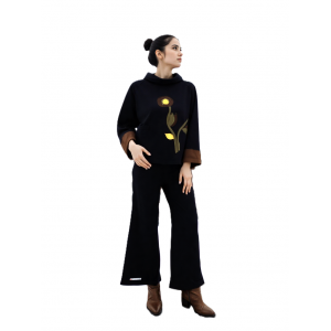 Μπλούζα με μακρύ άνετο ρεγκλάν Μανίκι με ντραπέ λαιμό Χειροποίητη με αγάπη "Χειμερινά Χαμόγελα "