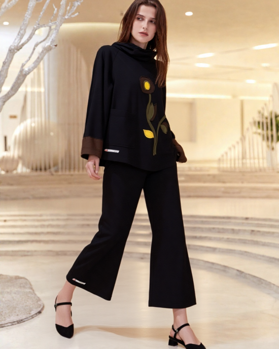 Μπλούζα με μακρύ άνετο ρεγκλάν Μανίκι με ντραπέ λαιμό Χειροποίητη με αγάπη "Χειμερινά Χαμόγελα "