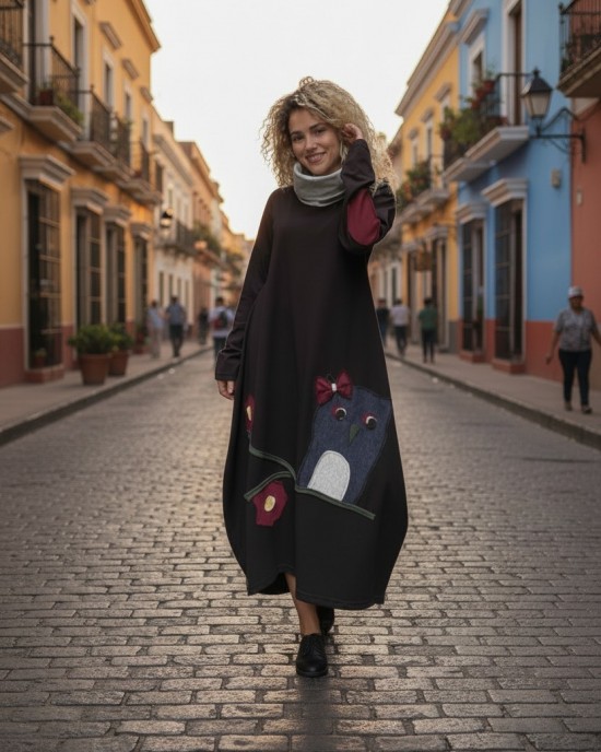 Φόρεμα midi balloon, με λαιμό σε γκρι ανοιχτό, με μακρύ μανίκι, μήκος 115εκ Βαμβάκι 95% με ελασταν 5% , με σχέδιο την τζιν κουκουβάγια