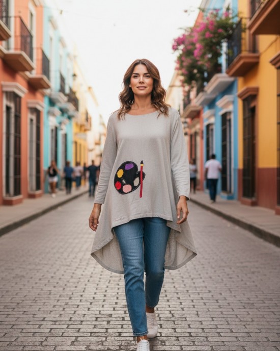 Μπλουζοφόρεμα ασύμμετρο, χρώμα γκρι ανοιχτό, με λαιμόκοψη , μακρύ μανίκι, μήκος 80εκ μπροστινό μέρος και πίσω μέρος 90εκ.,ύφασμα Βαμβάκι95% ελαστάν 5%, σχέδιο Παλέτα χρωμάτων 