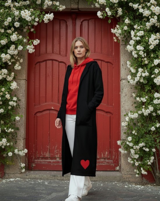 Μακρύ μαύρο Πανωφόρι, μήκος 120εκ. από ώμο, με Κουκούλα λευκή και κόκκινη, Άνετο ζεστό, Φούτερ με χνούδι, με φερμουάρ και τσέπες, με σχέδιο μικρή κόκκινη καρδιά