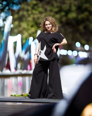 -30% ΠΡΟΣΦΟΡΑ Καλοκαιρινή δύο τεμαχίων Παντελόνα και Μπλούζα Αστερίας, σύνθεση υφάσματος : Βαμβάκι 100% 