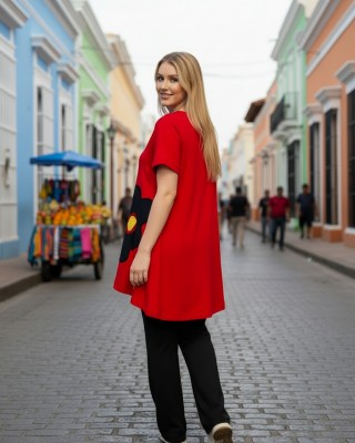 Mπλουζοφόρεμα ασύμμετρο, Μήκος από τον ώμο 80εκ μπροστινό μέρος και το πίσω μέρος 90εκ. με κοντό μανίκι βαμβάκι 100%, με σχέδιομε σχέδιο τζιν Μαργαρίτα με κίτρινες λεπτομέρειες