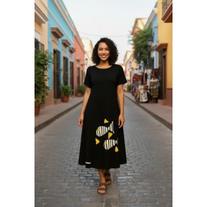 Φόρεμα midi άλφα γραμμή, χρώμα μαύρο , στρόγγυλη  λαιμόκοψη, με κοντό μανίκι, μήκος 115εκ από ώμο, Βαμβάκι 100%, Σχέδιο  τα ριγέ ψαράκια