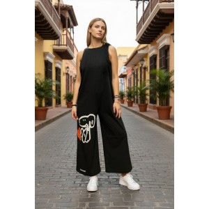 Σαλοπέτα snoopy μαύρη, ζωγραφισμένη στο χέρι με ανεξίτηλα χρώματα, ίσια χαλαρή γραμμή, δένει με κορδονάκια στο επάνω μέρος, για κάθε εποχή, σύνθεση υφάσματος Βαμβάκι 100%, με σχέδιο τον SNOOPY