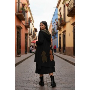 Πανωφόρι Midi, γκρι σκούρο ασύμμετρο, σε στυλ κάπας με μανίκι, με Κουκούλα χακί το εσωτερικό της, Άνετο ζεστό, Φούτερ με χνούδι, με πλαϊνές τσέπες, ΧΩΡΙΣ φερμουάρ, με σχέδιο σπιτάκια