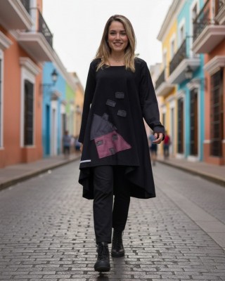 Ασύμμετρο Mπλουζοφόρεμα , με  λαιμόκοψη στρογγυλή, μήκος 80εκ μπροστινό μέρος και πίσω μέρος 90εκ.,  μακρύ μανίκι, Βαμβάκι 95% ελαστάν 5%, με σχέδιο  Σπιτάκι μου