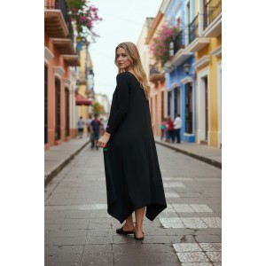 Μίντι φόρεμα, V λαιμόκοψη,  με μακρύ μανίκι, μικρά πλαϊνά ανοίγματα στο τελείωμα, μήκος 115εκ., Βαμβάκι100% με σχέδιο τα πολύχρωμα τετράγωνα