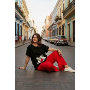 Mπλούζα  με κοντό μανίκι, χαμόγελο λαιμόκοψη, ύφασμα μπλούζας βαμβάκι 100%, μήκος από ώμο 65εκ., με σχέδιο BlackWhite 