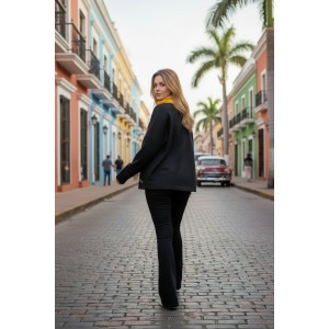 Μπλούζα με μακρύ μανίκι, Βαμβάκι 95% ελαστάν 5%, μήκος από ώμο 65εκ., με λαιμό σε χρώμα κροκί, με σχέδιο τουκάν 