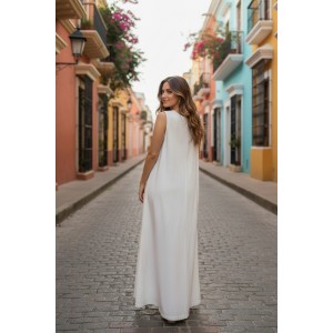 Φόρεμα μακρύ, σε χρώμα λευκό, σε άλφα γραμμή,  , μήκος από τον ώμο 135εκ., άνετο και δροσερό βαμβάκι 100%, αμάνικο, με σχέδιο την κόκκινη πασχαλίτσα